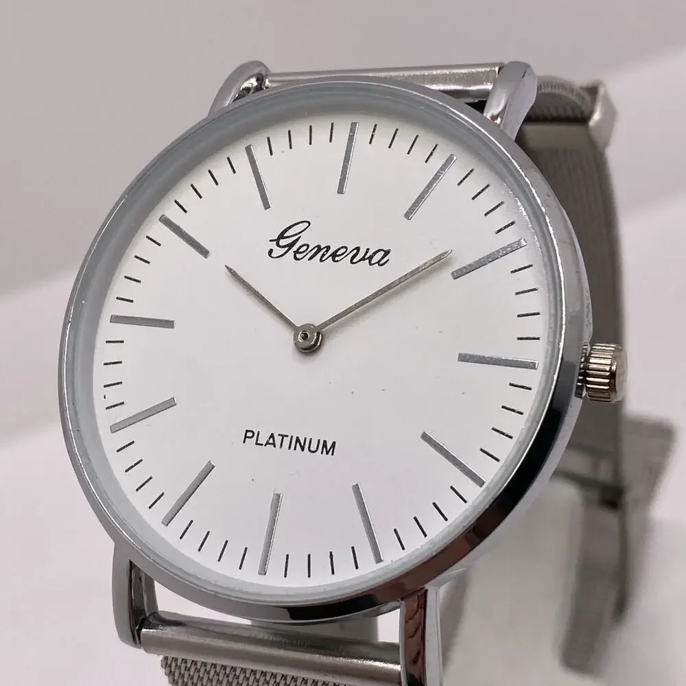 Geneva Platinum New Womens Silver Quartz Fashion Watch Works New Battery